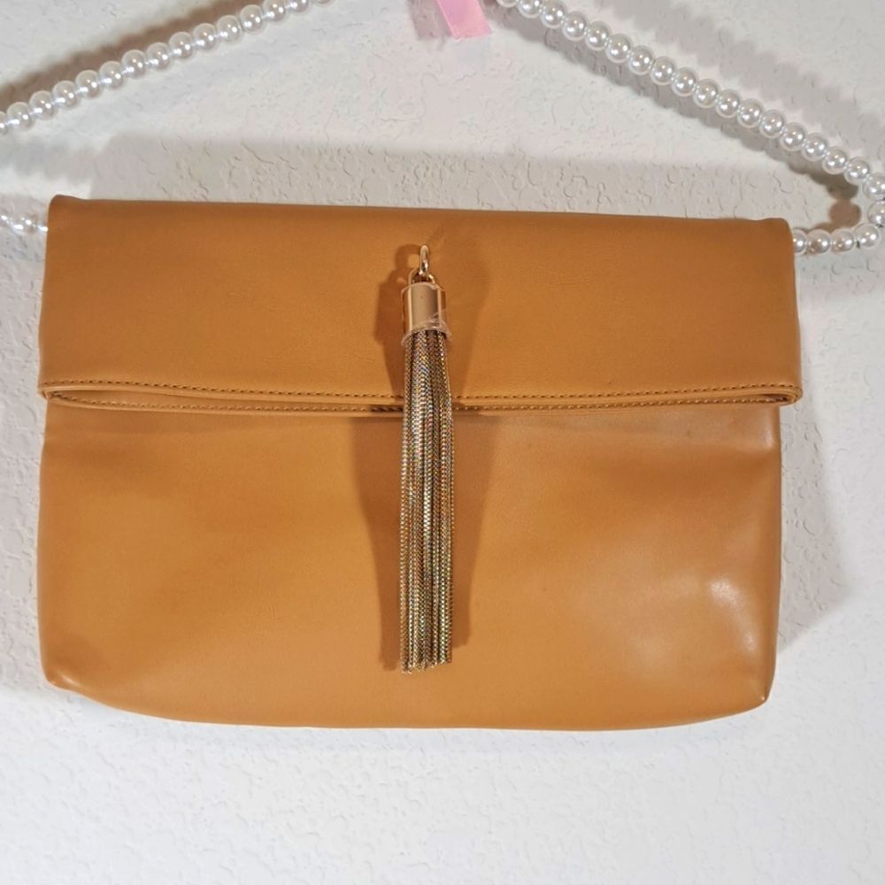 Shirleah Chicago Purse Sand Avalon Fold Clutch Bag Gold Tassel Faux  Leather